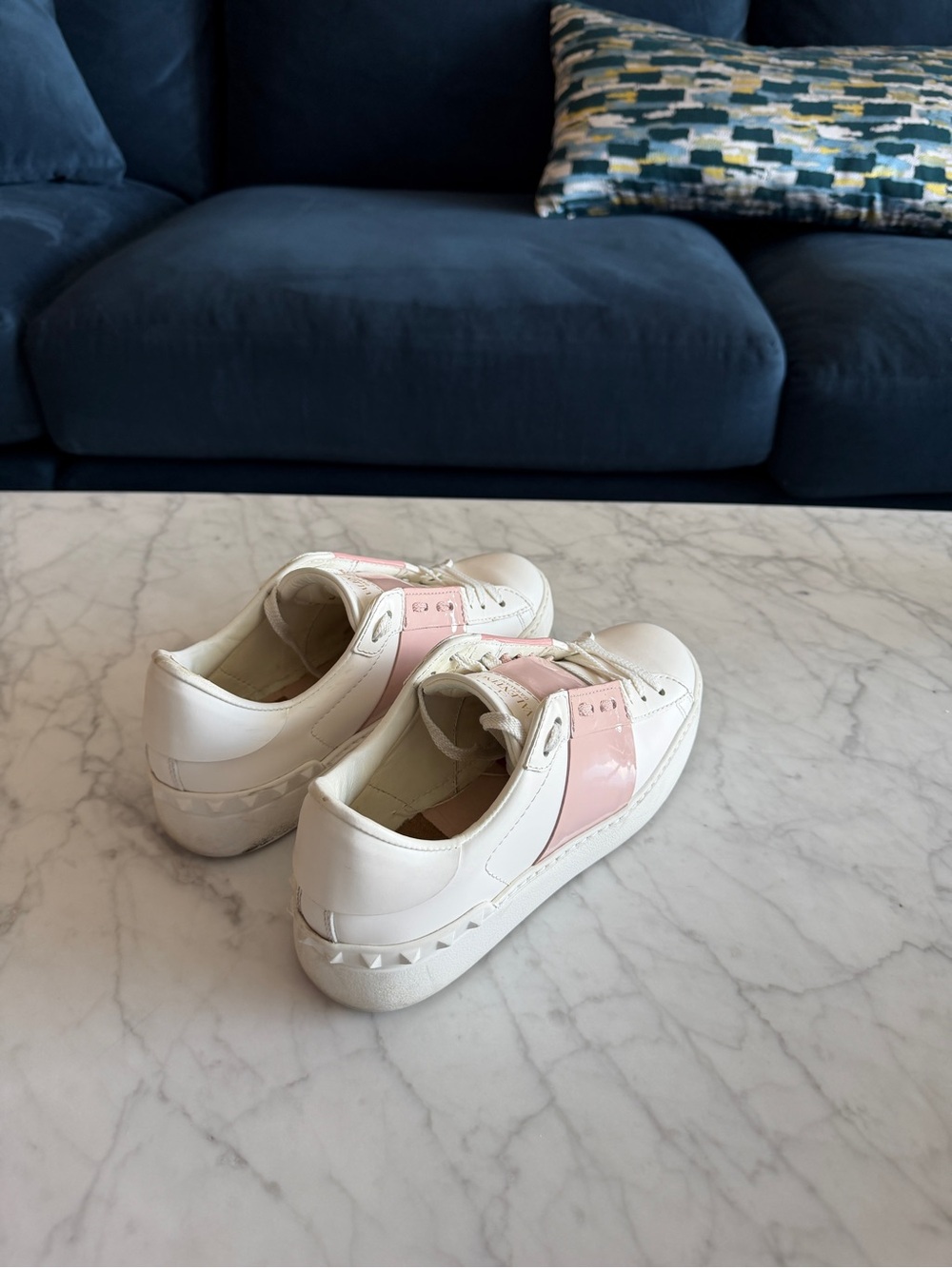 Nib Valentino rockstud pink sneakers - Picture 2 of 6